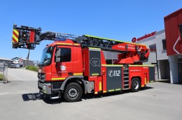 Gasilci iz Ilirske Bistrice bogatejši za Rosenbauer gasilsko lestev ALK 23/12 