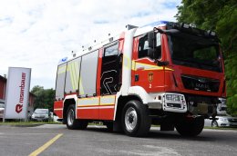 PGE Celje prevzeli novo vozilo Rosenbauer AT