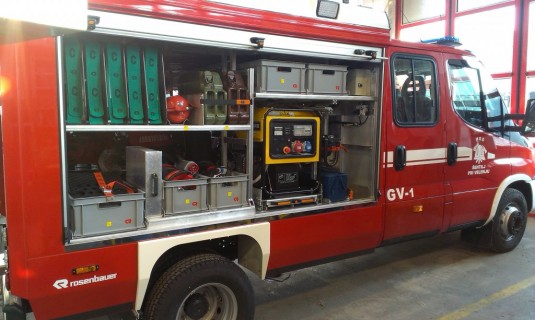 Manjse gasilsko vozilo GV-1